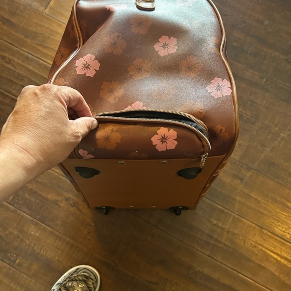 Disney Brown Sakura Stitch Travel Tote - Picture 4 of 8